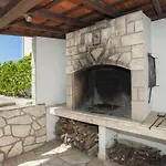 Neda-three Bedroom With Terrace And Sea View Vela Luka