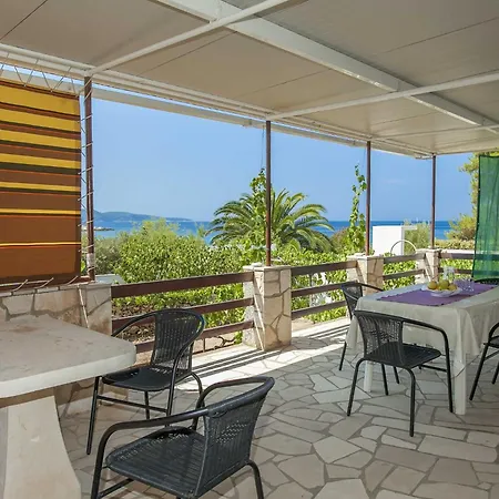 Neda-three Bedroom With Terrace And Sea View * Vela Luka