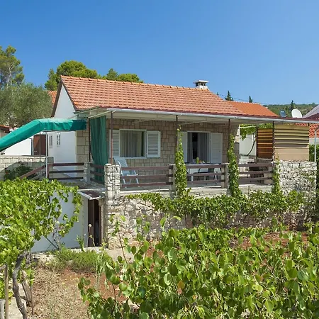 Holiday home Neda-three Bedroom With Terrace And Sea View