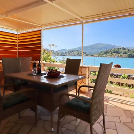 Neda-three Bedroom With Terrace And Sea View