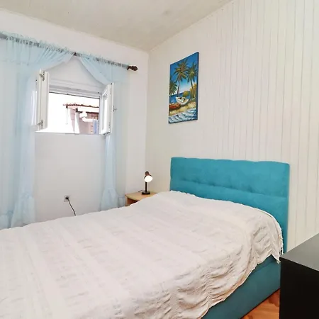 Hébergement de vacances Neda-three Bedroom With Terrace And Sea View Vela Luka