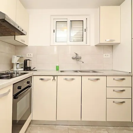 Neda-three Bedroom With Terrace And Sea View *